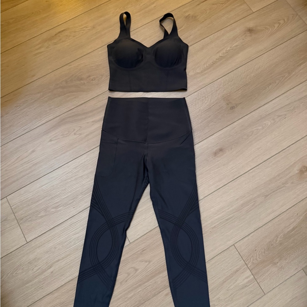 Black grey workout set